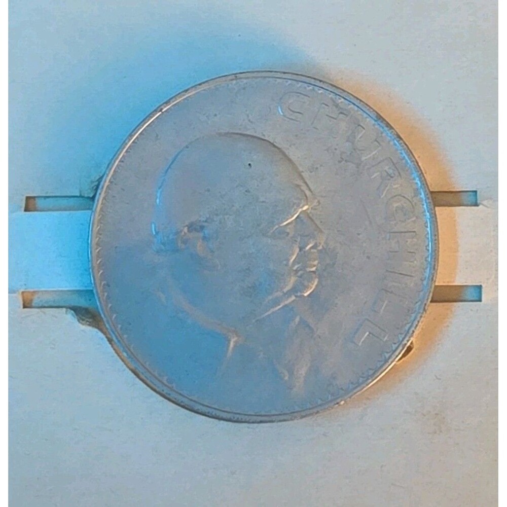 1965 England Churchill Commemorative Crown KM#910 Cupronickel Irving Holder